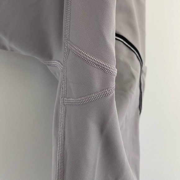 Lululemon Running Tights Leggings Gray Size 8 Worn Once - Picture 3 of 3
